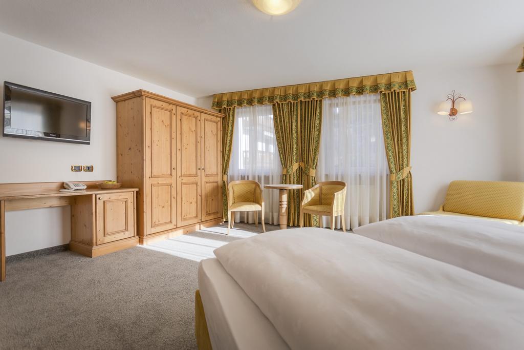 Hotel Maria Ortisei Esterno foto
